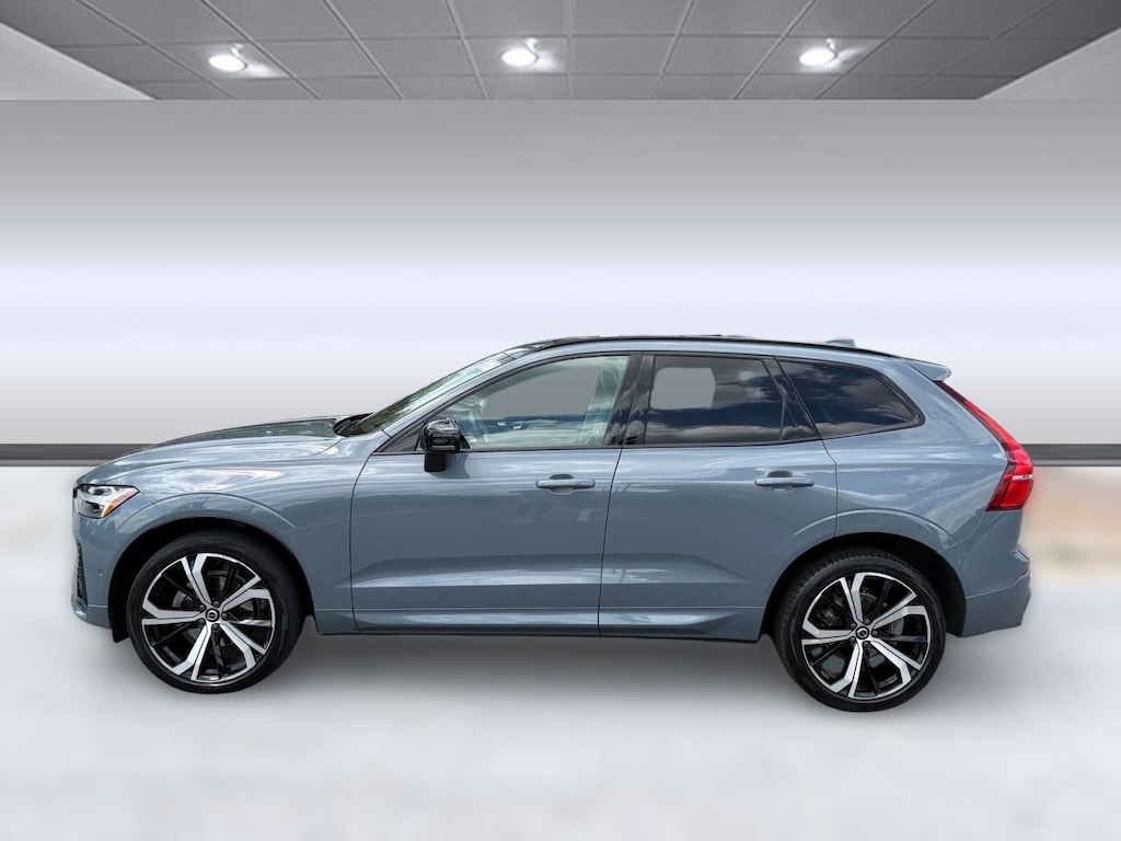 Certified 2023 Volvo XC60 B5 Ultimate B5 AWD Ultimate Dark Theme