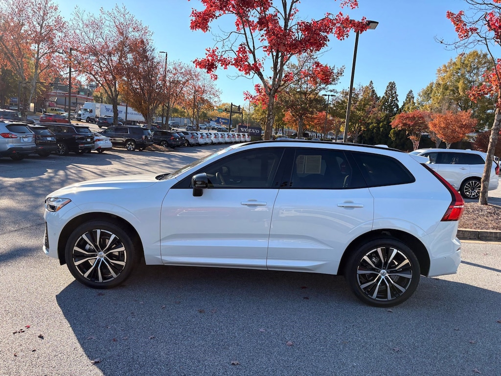 Certified 2024 Volvo XC60 B5 Plus B5 AWD Plus Dark Theme