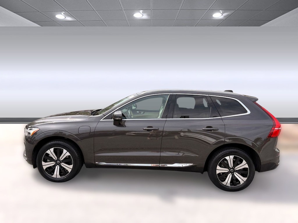 Certified 2023 Volvo XC60 Recharge Plug-In Hybrid T8 Plus T8 eAWD PHEV Plus Bright Theme