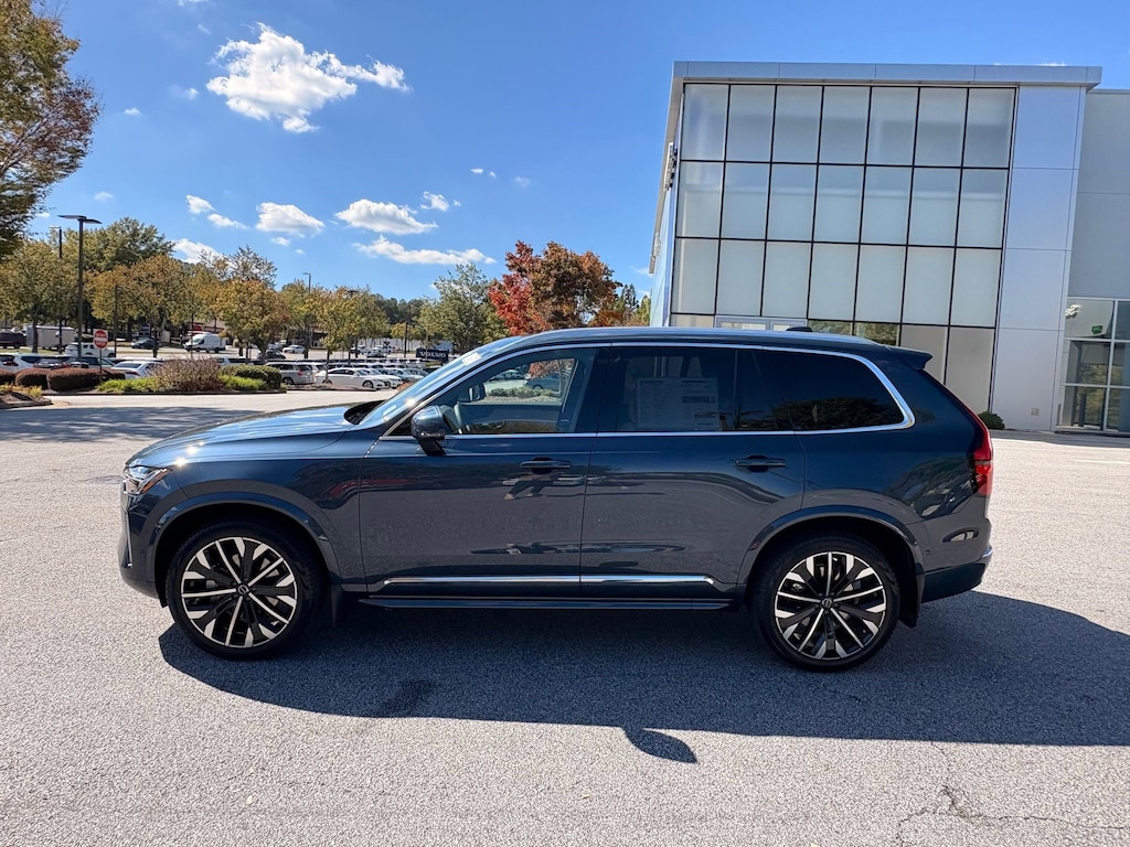 New 2026 Volvo XC90 B6 Plus 7 Passenger SUV