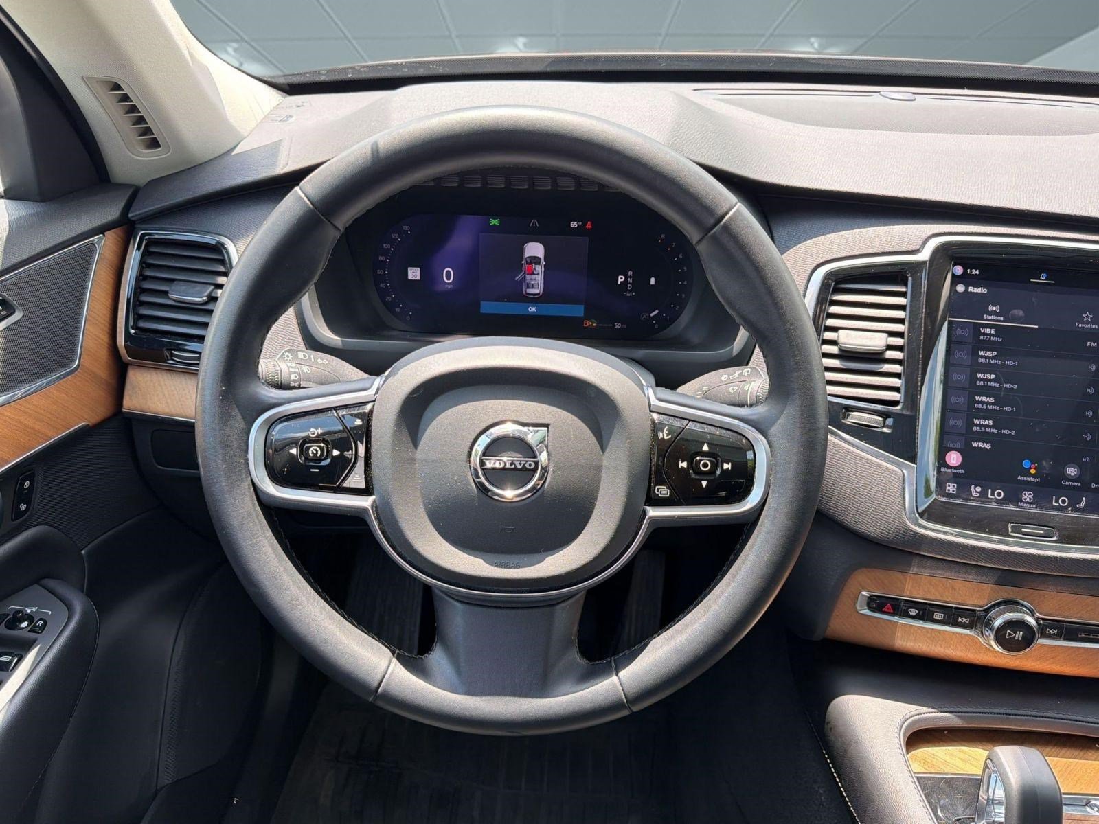 2023 Volvo XC90 Plus - Photo 17