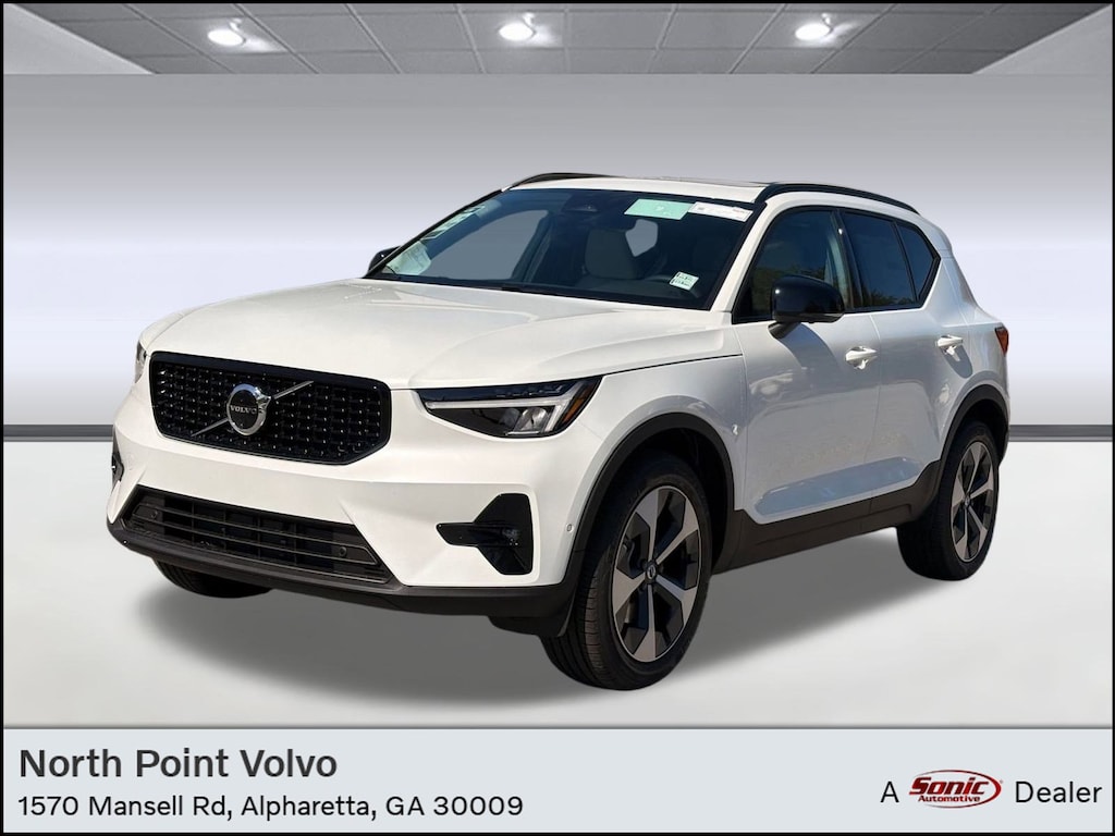 New 2026 Volvo XC40 B4 Plus SUV
