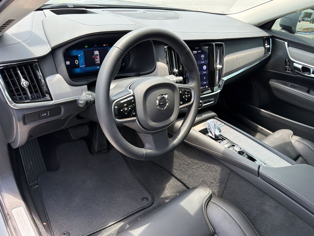 Certified 2025 Volvo V90 Cross Country B6 Ultra Wagon