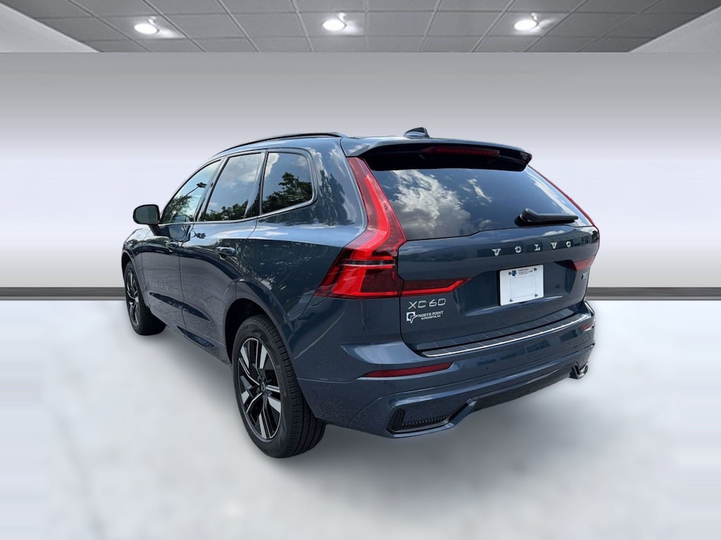 New 2026 Volvo XC60 B5 Plus SUV