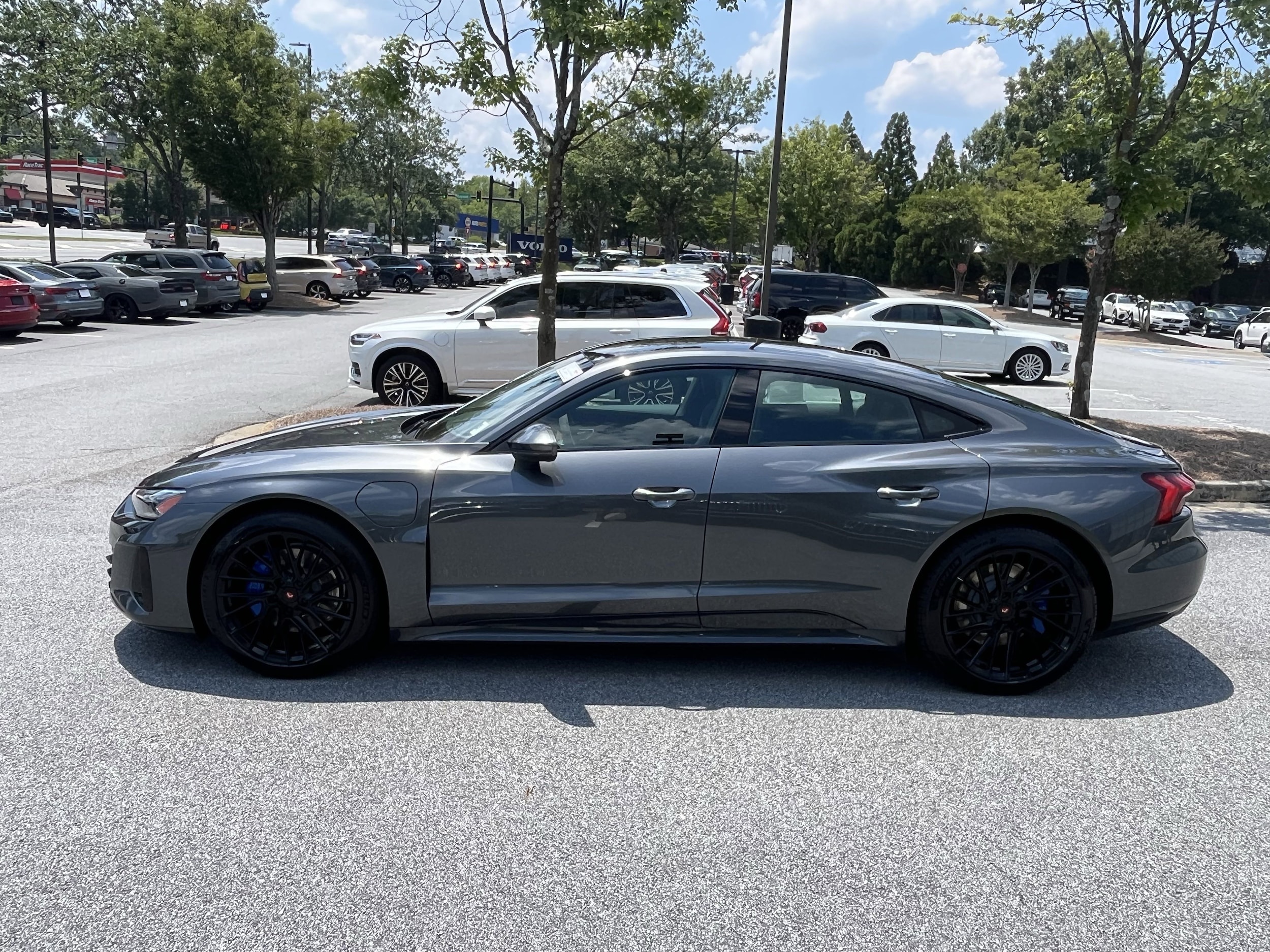 Used 2022 Audi e-tron GT Premium Plus with VIN WAUFJBFW6N7008677 for sale in Alpharetta, GA