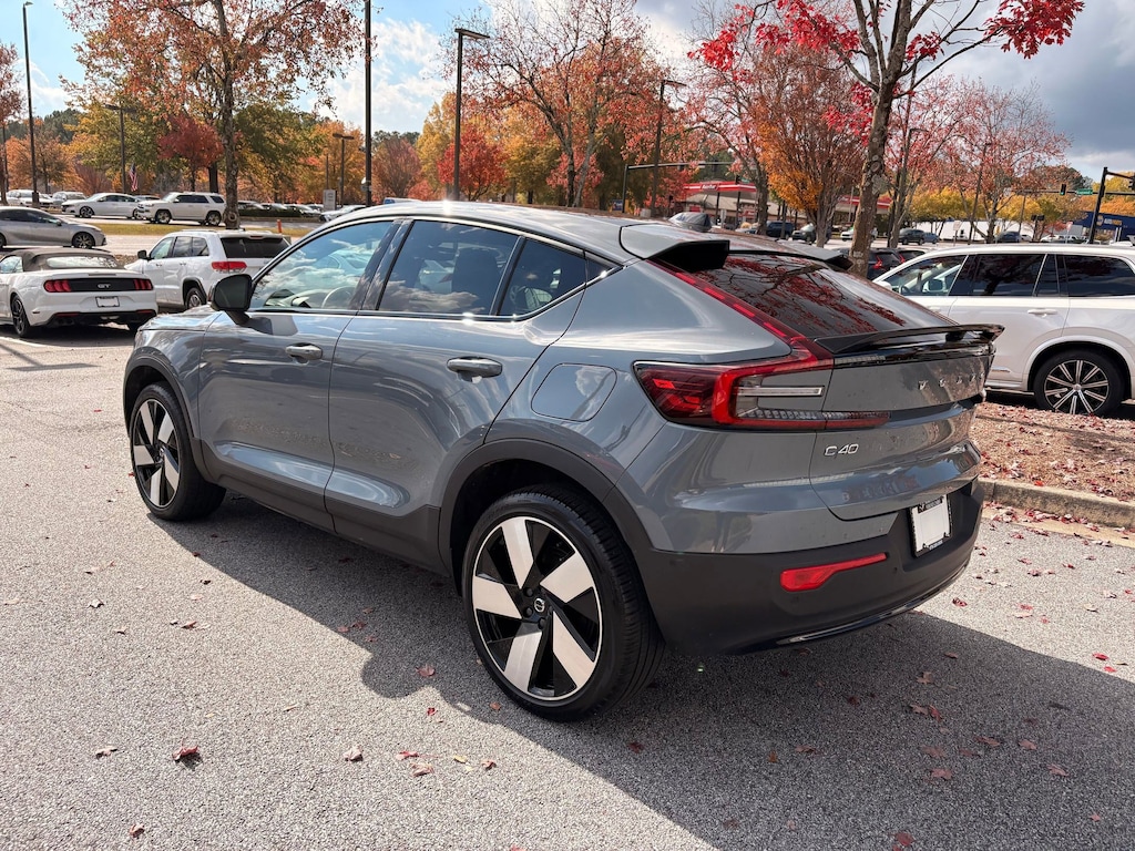 Certified 2023 Volvo C40 Recharge Pure Electric Ultimate Twin eAWD Ultimate