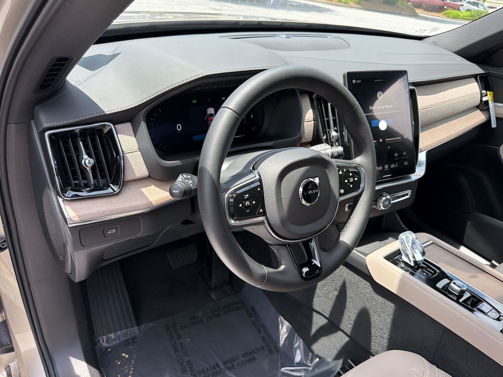 New 2026 Volvo XC90 B5 Core SUV