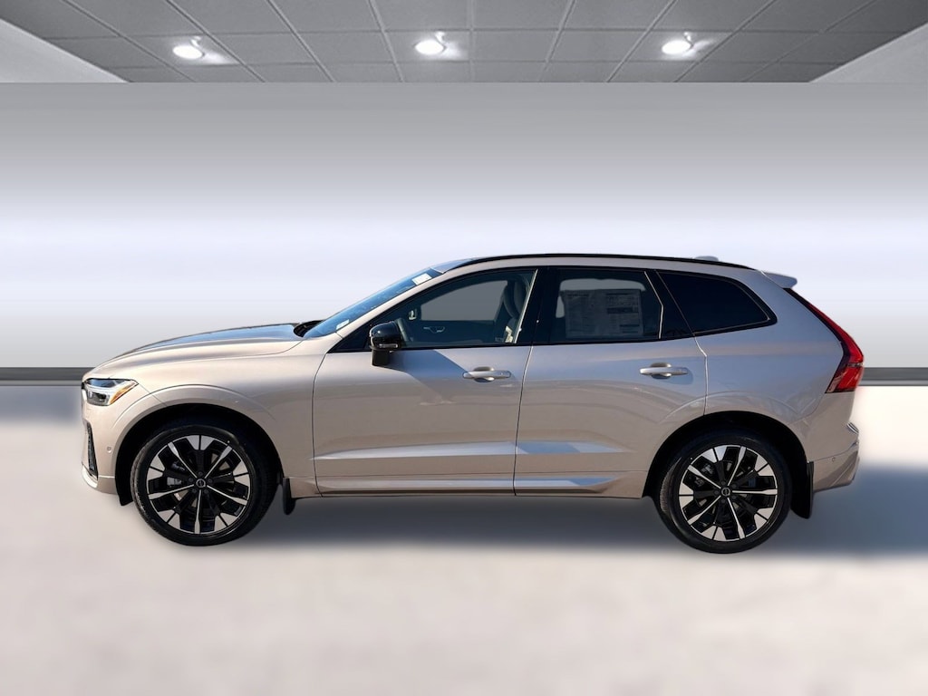 New 2026 Volvo XC60 B5 Plus SUV