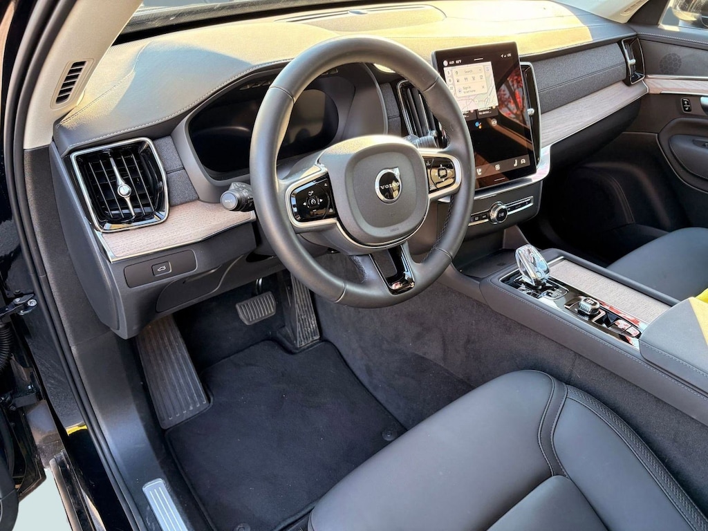 Certified 2025 Volvo XC90 B6 Plus 7 Passenger (2025.5) 2025.5 B6 AWD Plus 7-Seater