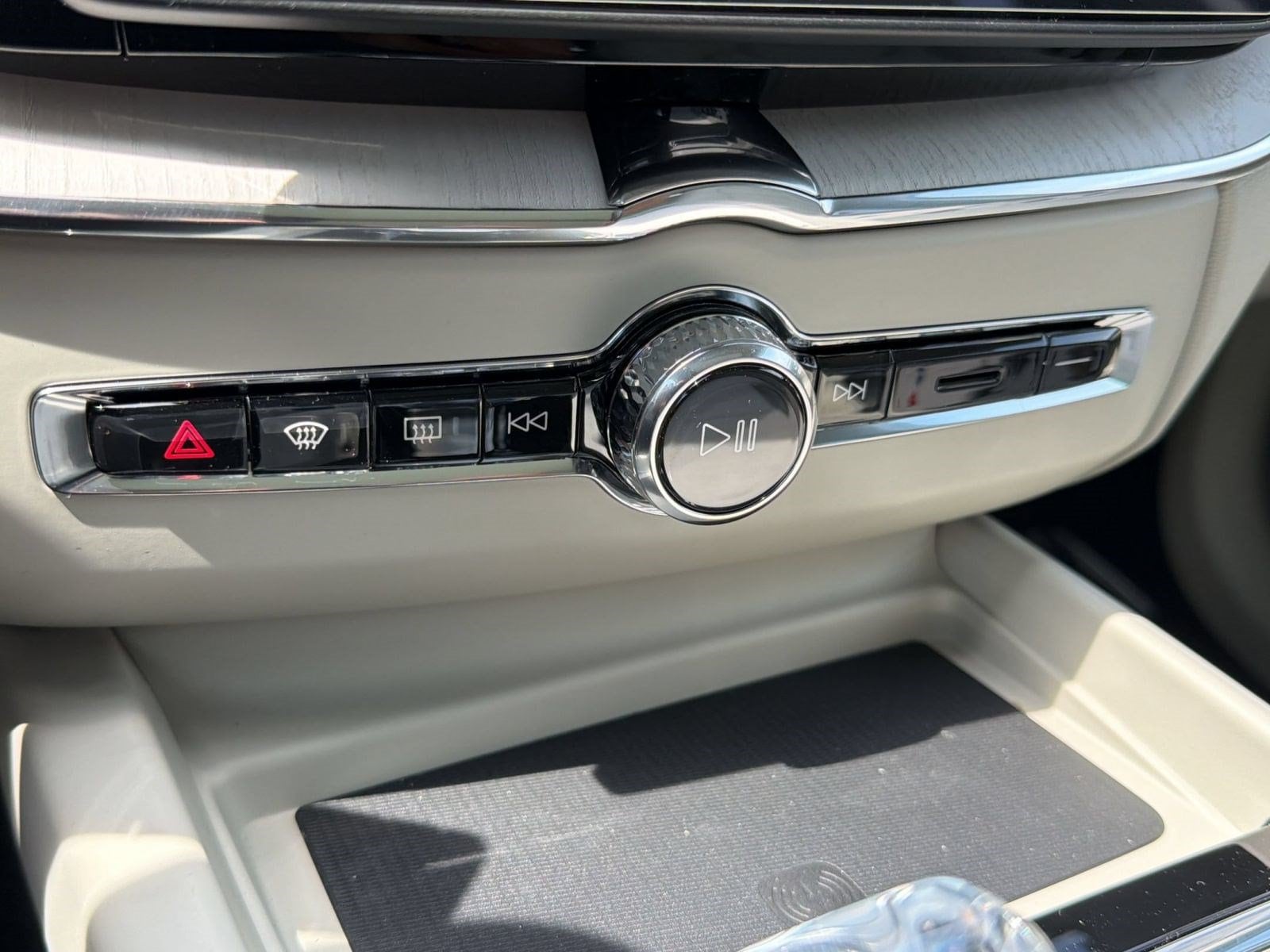 2026 Volvo XC60 Ultra - Photo 17