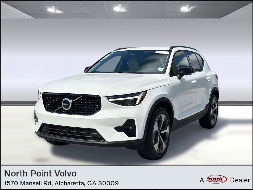 New 2026 Volvo XC40 B5 Plus SUV