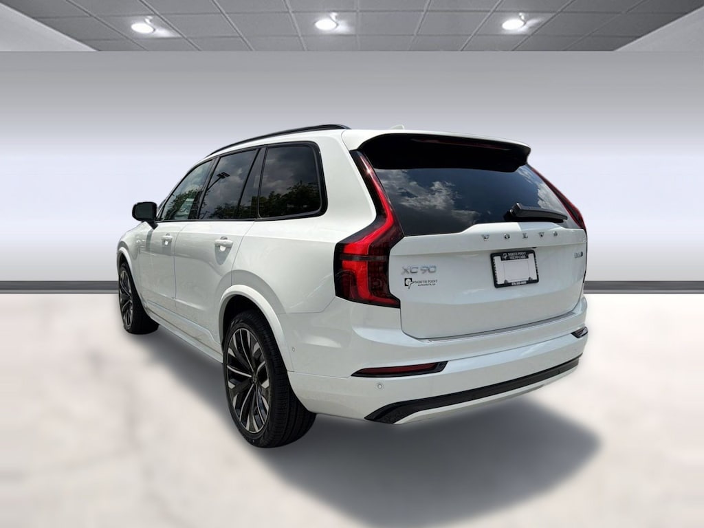New 2026 Volvo XC90 B6 Ultra Dark Theme 7-Seater SUV