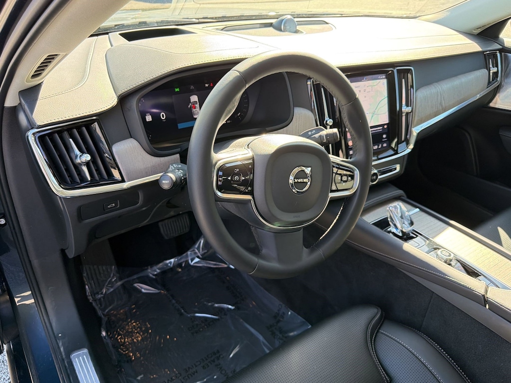 Certified 2023 Volvo S90 B6 Ultimate Sedan