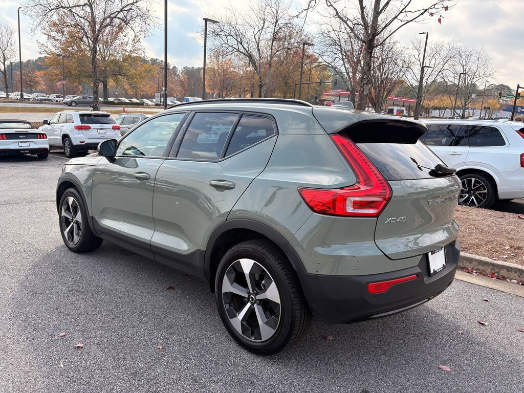 Certified 2024 Volvo XC40 B5 Core B5 AWD Core Bright Theme