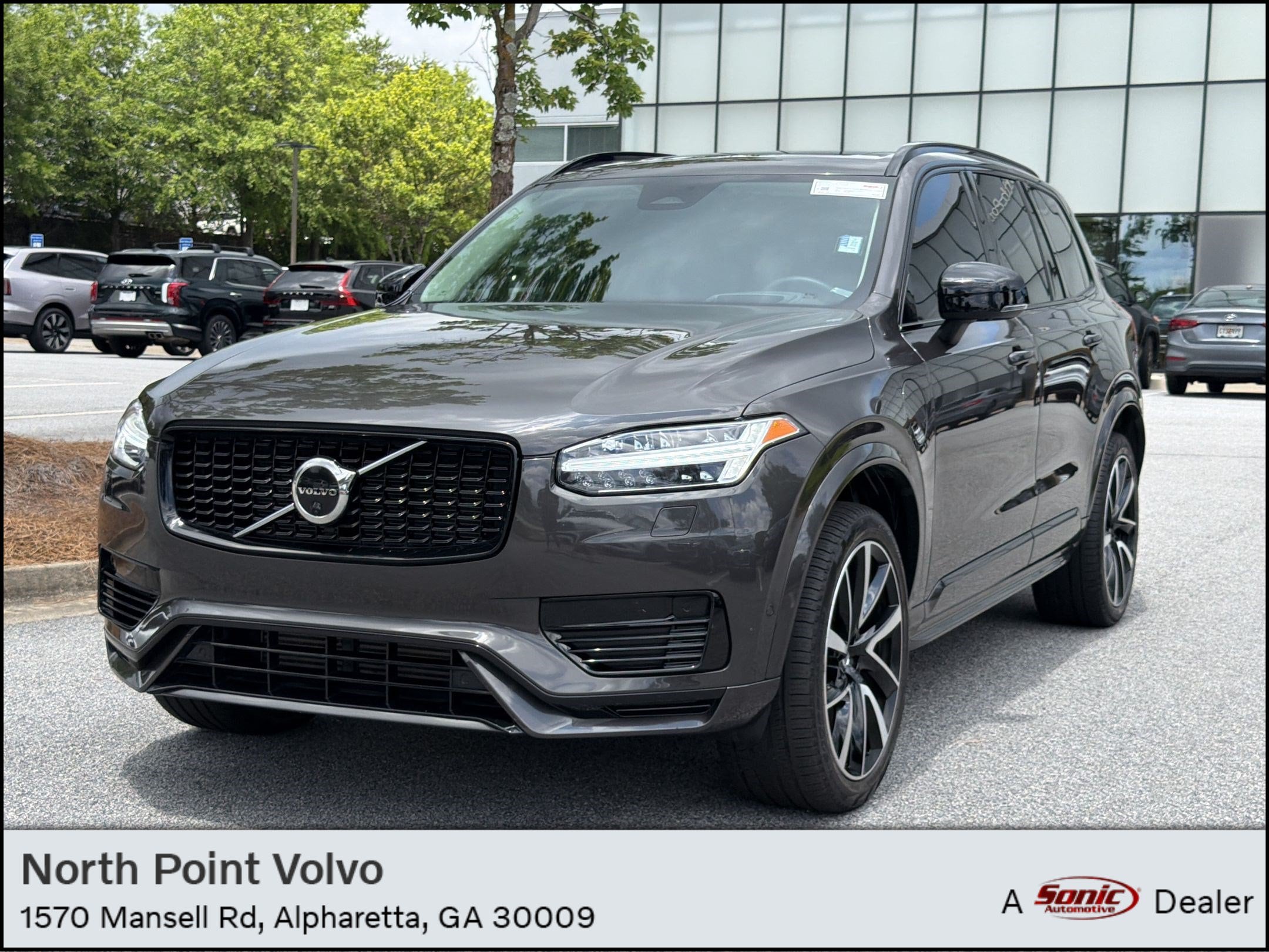 XC90 Recharge Plug-In Hybrid T8 Ultimate 7 Passenger SUV