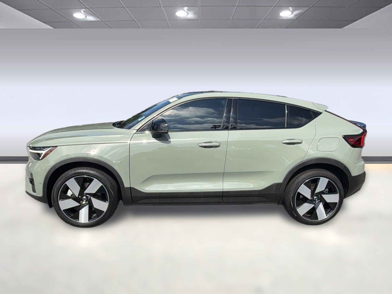 C40 Recharge Pure Electric Ultimate SUV