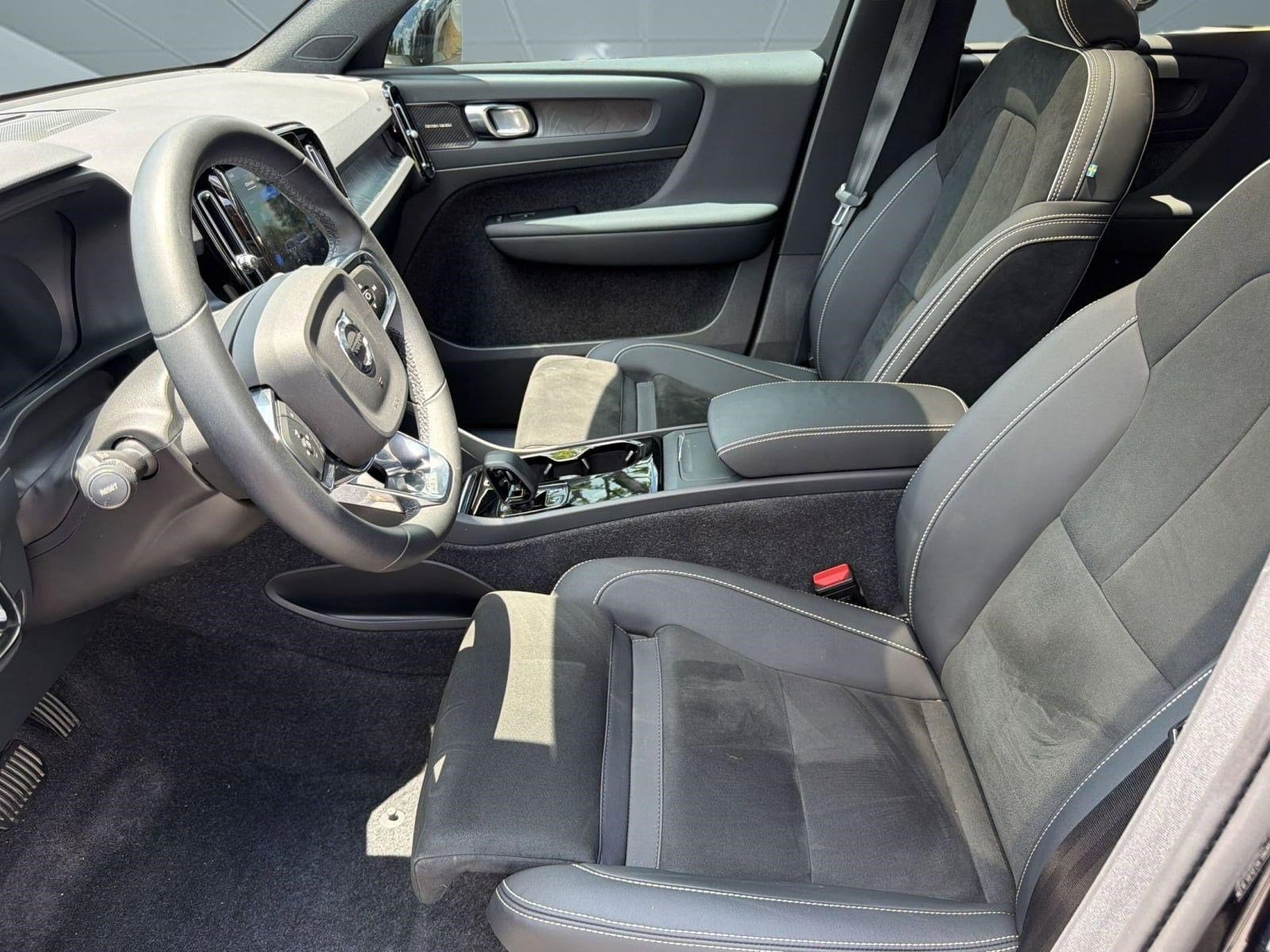 C40 Recharge Pure Electric Ultimate SUV