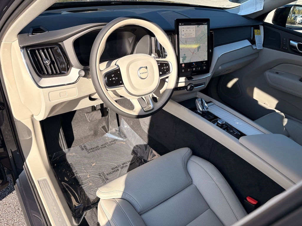 New 2026 Volvo XC60 B5 Ultra SUV