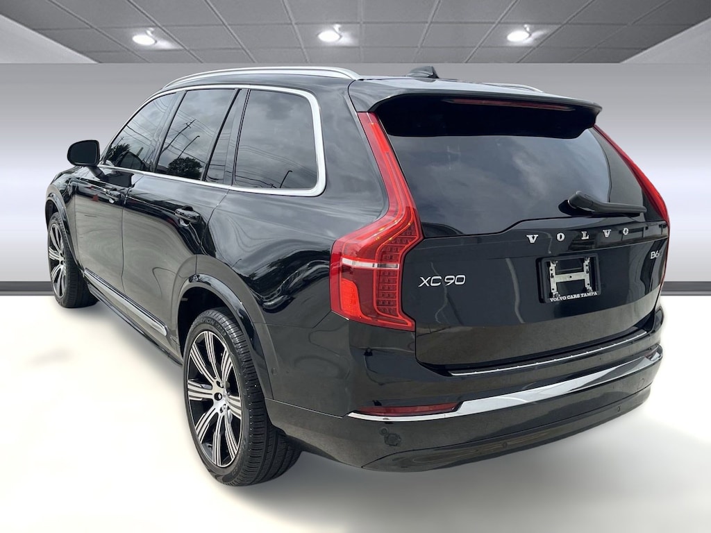 Certified 2024 Volvo XC90 B6 Plus 7 Passenger B6 AWD Plus Bright Theme 7P