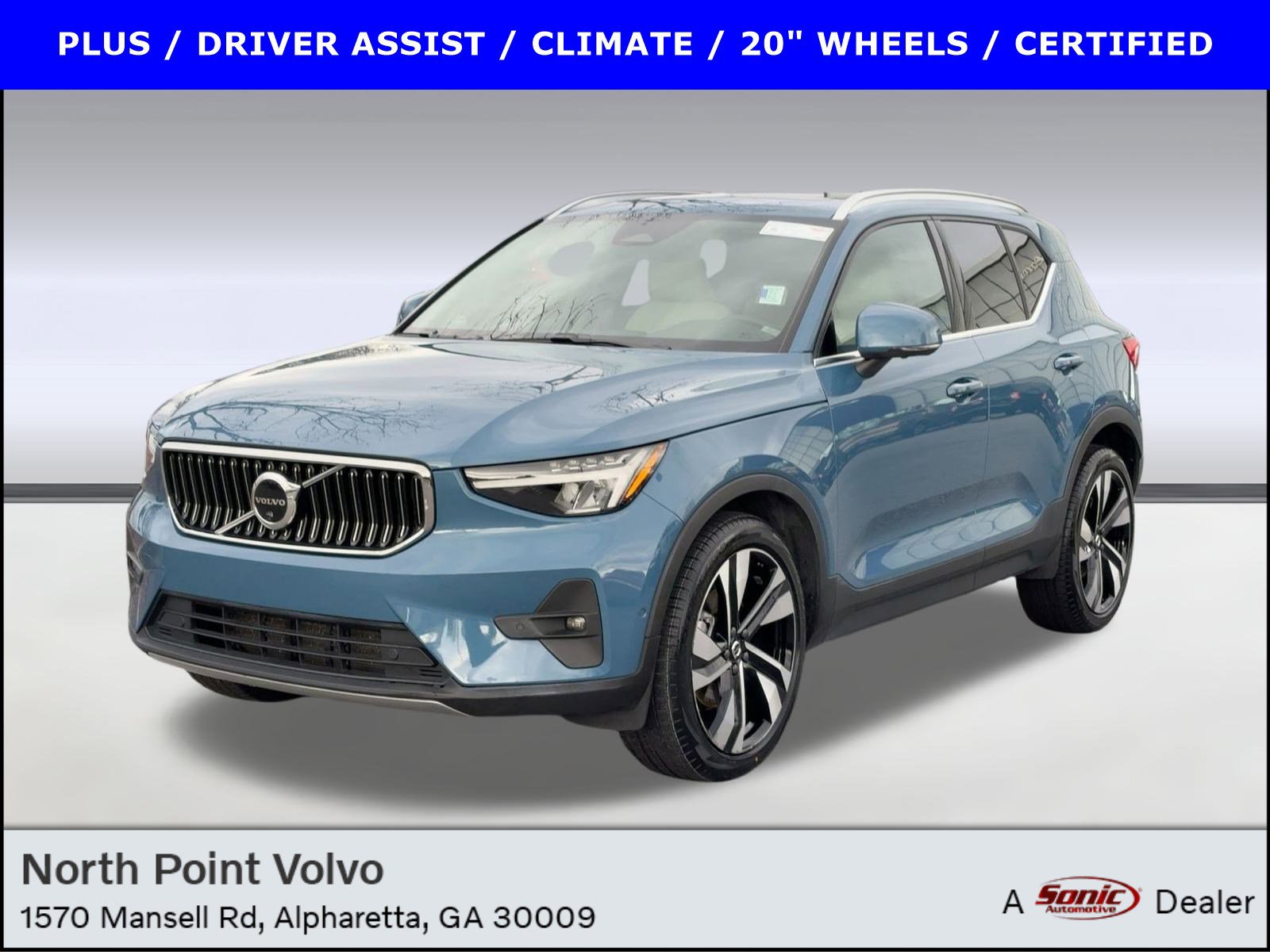 2023 Volvo XC40 Plus