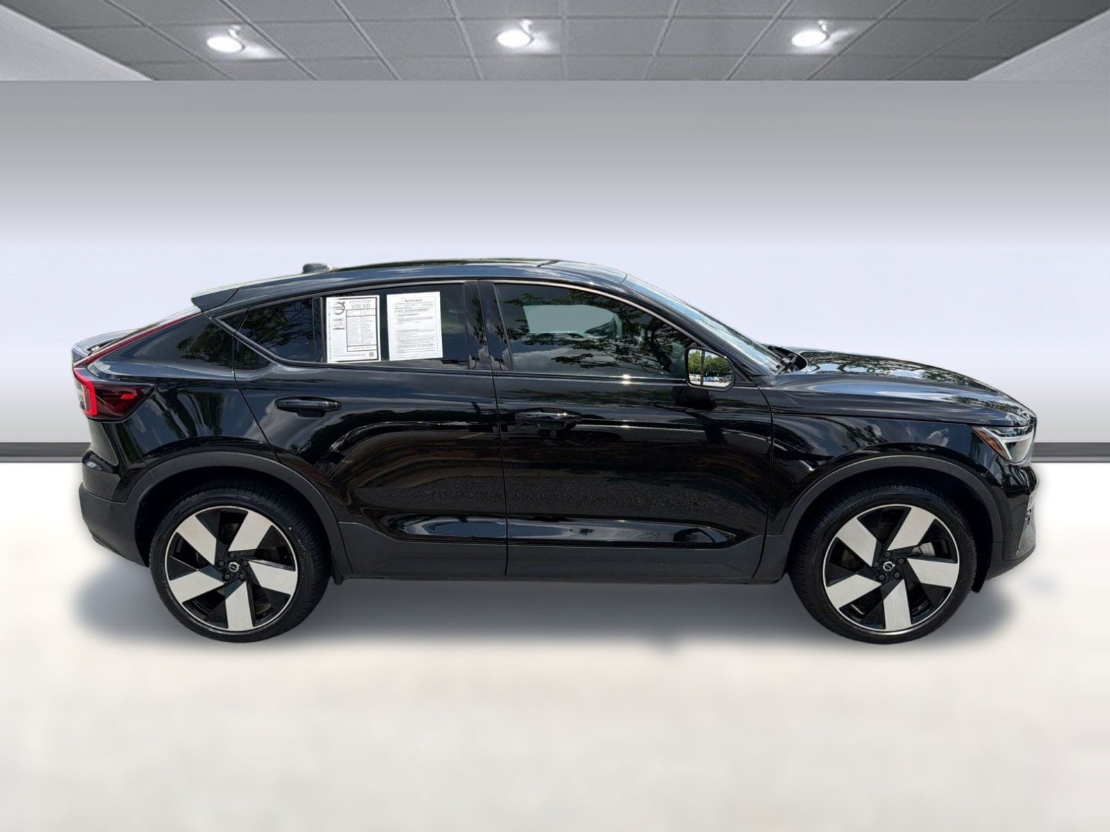 C40 Recharge Pure Electric Ultimate SUV