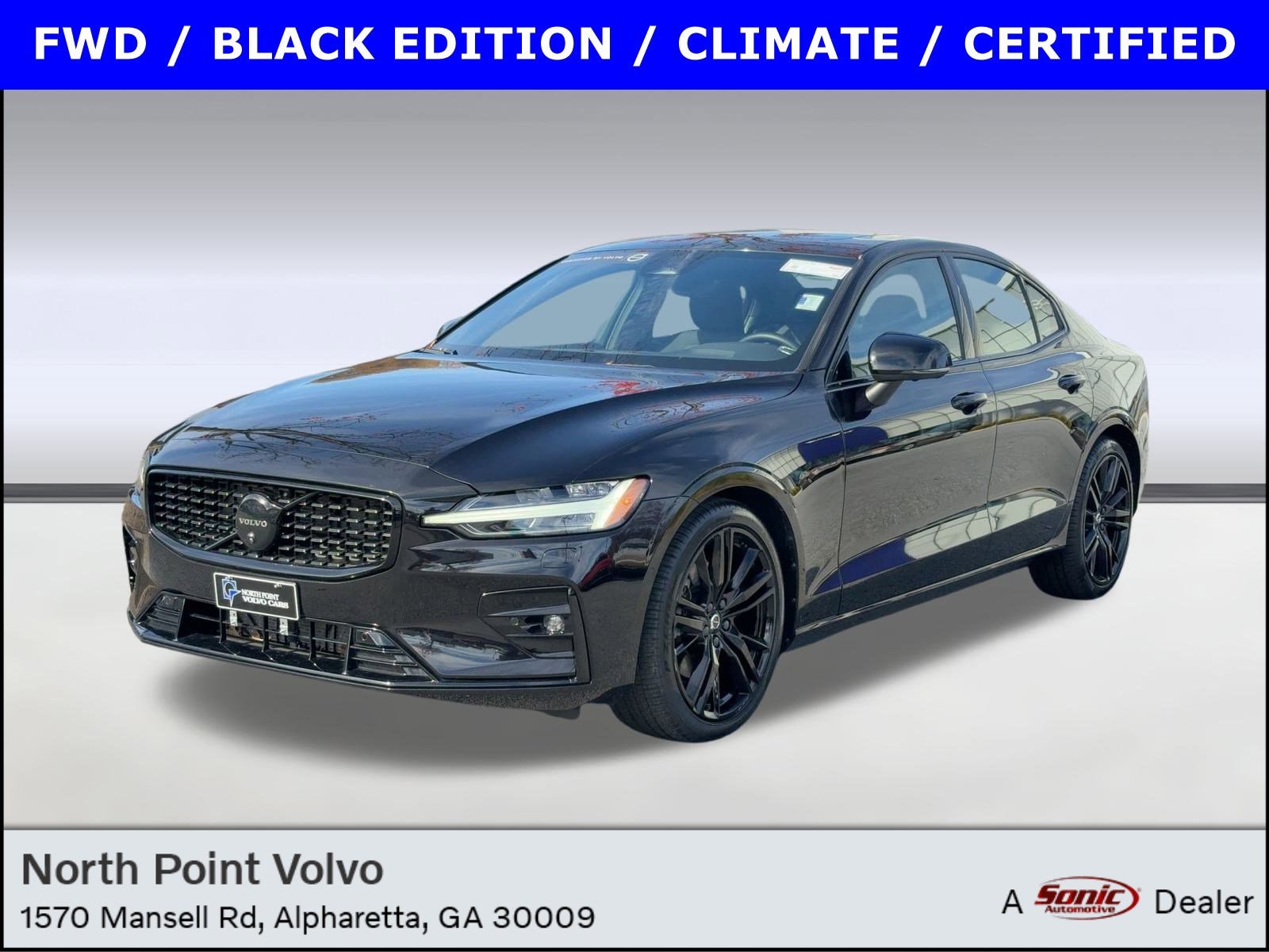 2024 Volvo S60 Plus's photo