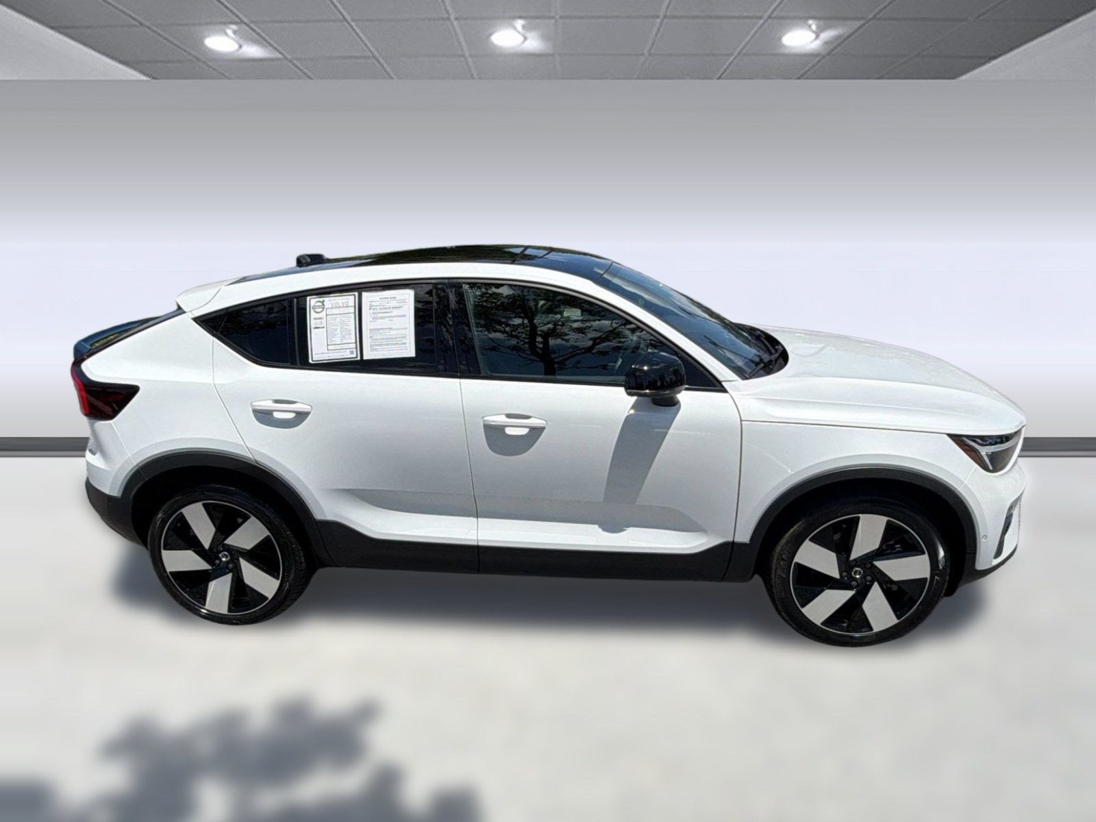 C40 Recharge Pure Electric Ultimate SUV