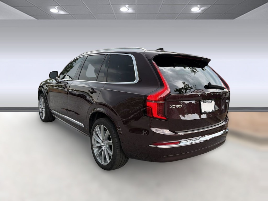 Certified 2025 Volvo XC90 B5 Plus 6 Passenger (2025.5) SUV
