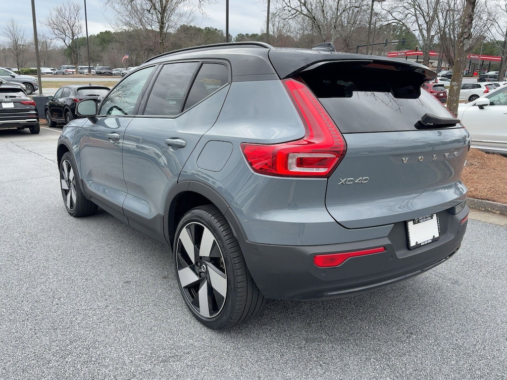 Certified 2023 Volvo XC40 Recharge Pure Electric Ultimate Twin Motor Twin eAWD Ultimate