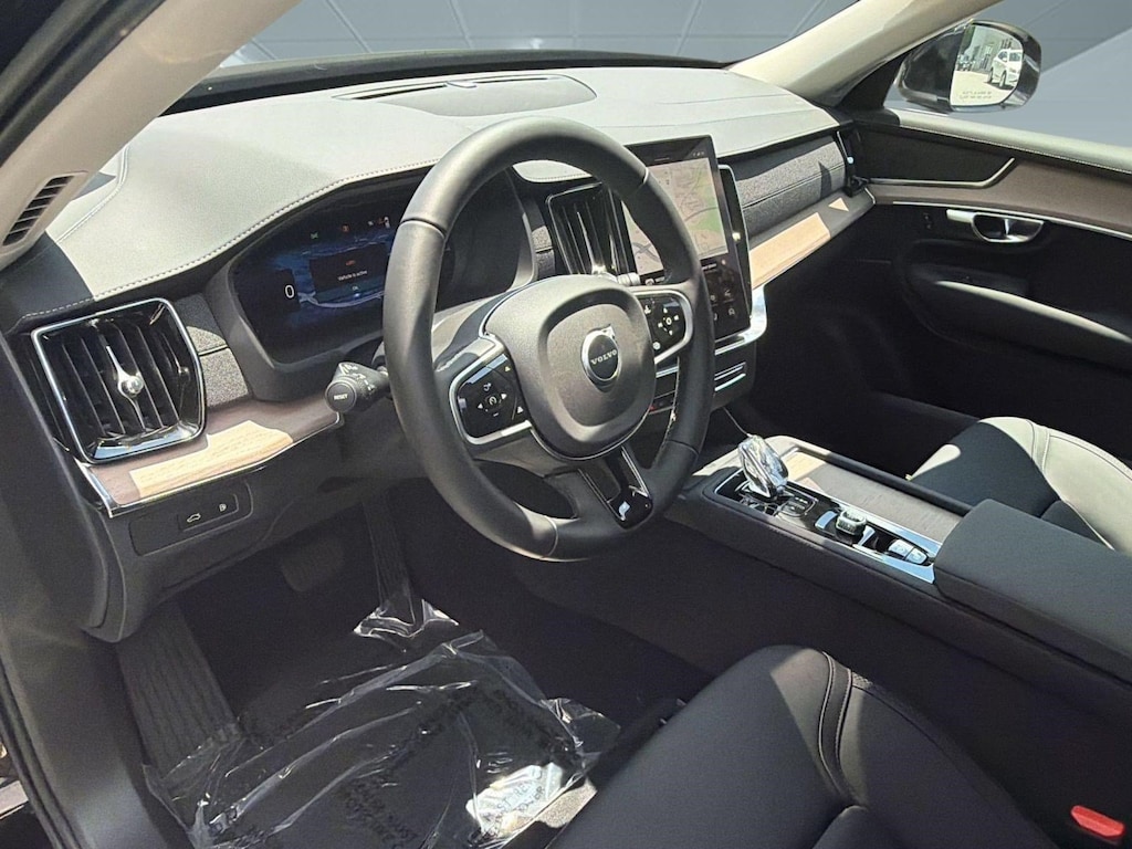 New 2026 Volvo XC90 plug-in hybrid T8 Plus 7-Seater SUV