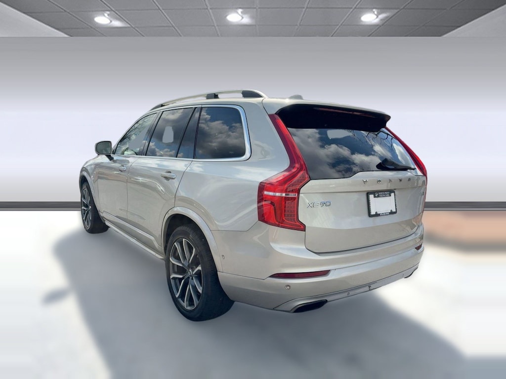 Used 2016 Volvo XC90 T6 Momentum 7 Passenger SUV