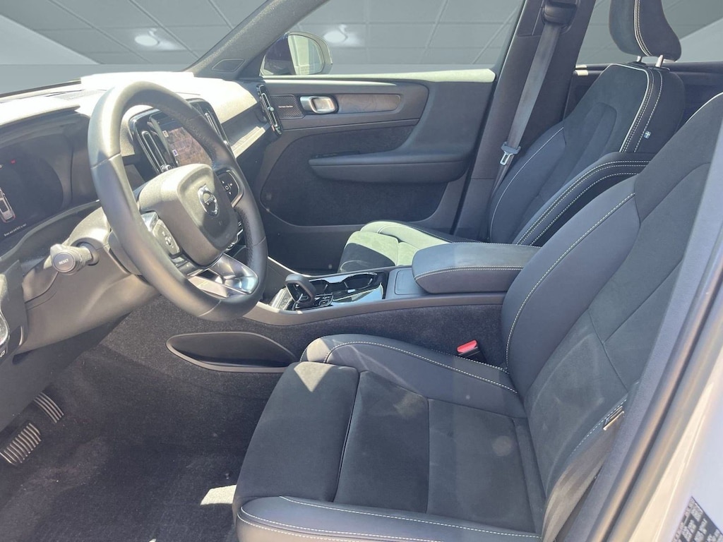 Certified 2023 Volvo XC40 Recharge Pure Electric Ultimate Twin eAWD Ultimate