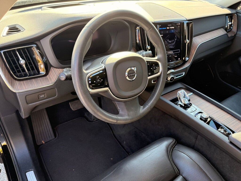 Used 2023 Volvo XC60 B5 Ultimate B5 FWD Ultimate Bright Theme