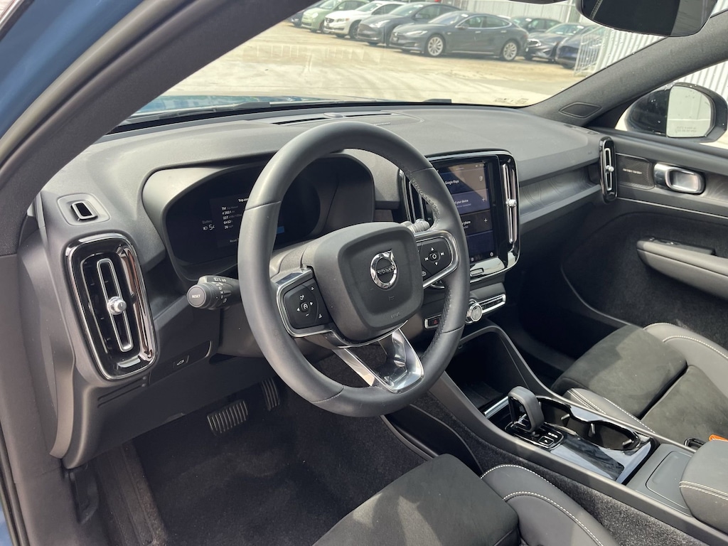Certified 2023 Volvo XC40 Recharge Pure Electric Ultimate Twin eAWD Ultimate