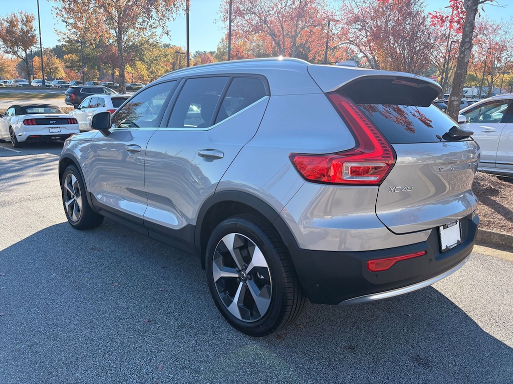 Certified 2024 Volvo XC40 B5 Core B5 AWD Core Bright Theme
