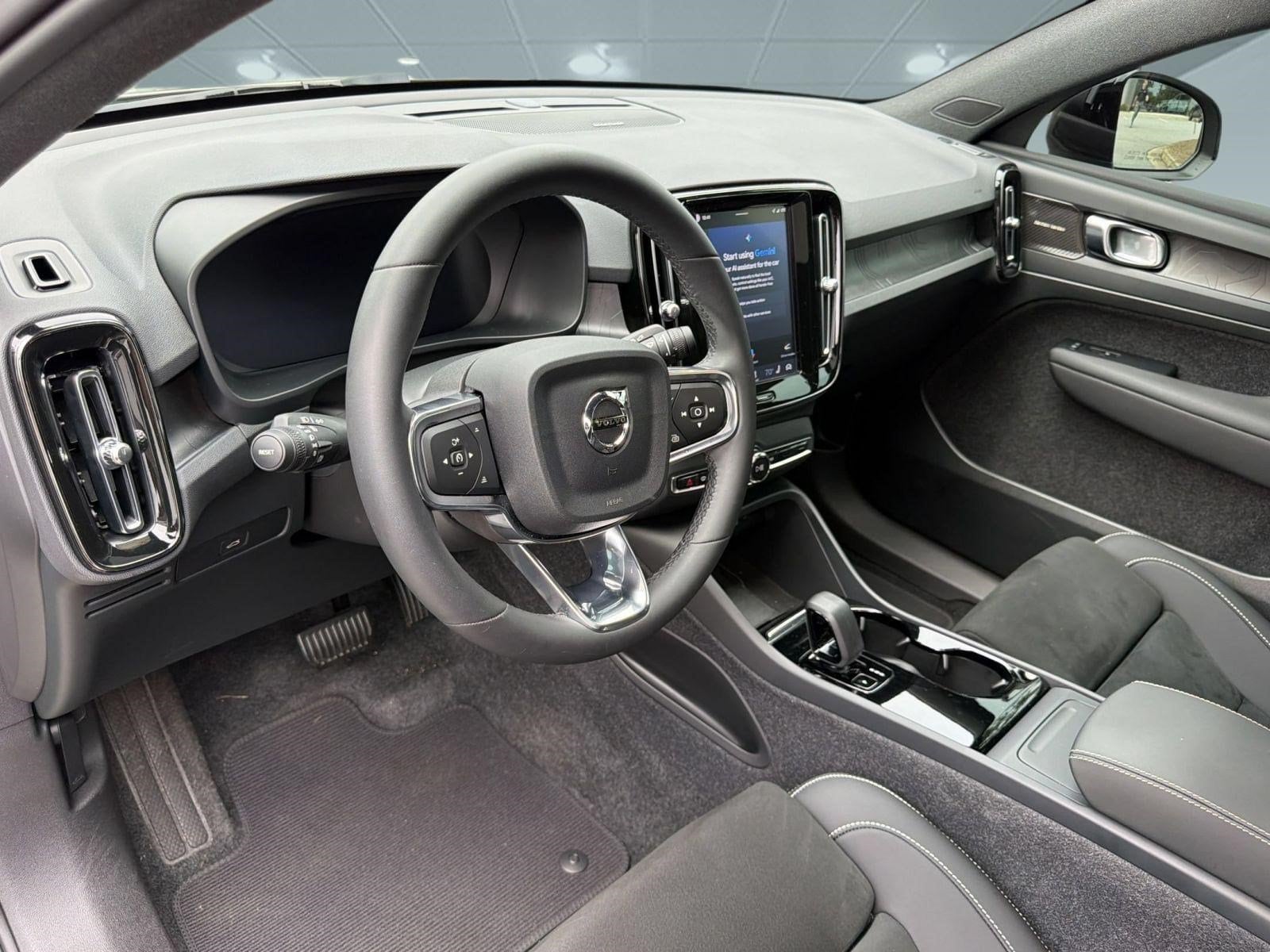 C40 Recharge Pure Electric Ultimate SUV