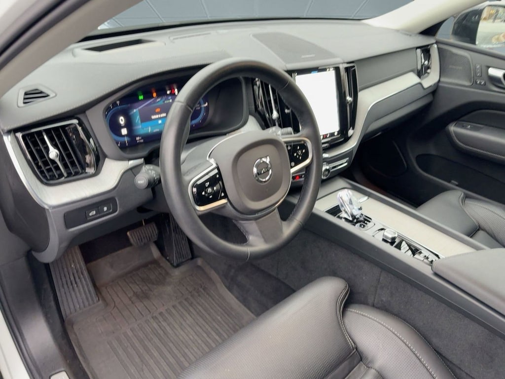 Certified 2025 Volvo XC60 Plug-In Hybrid T8 Ultra T8 AWD Ultra