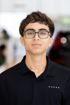 Staff member Fernando Sierra Abreu from ID_28dd0e
