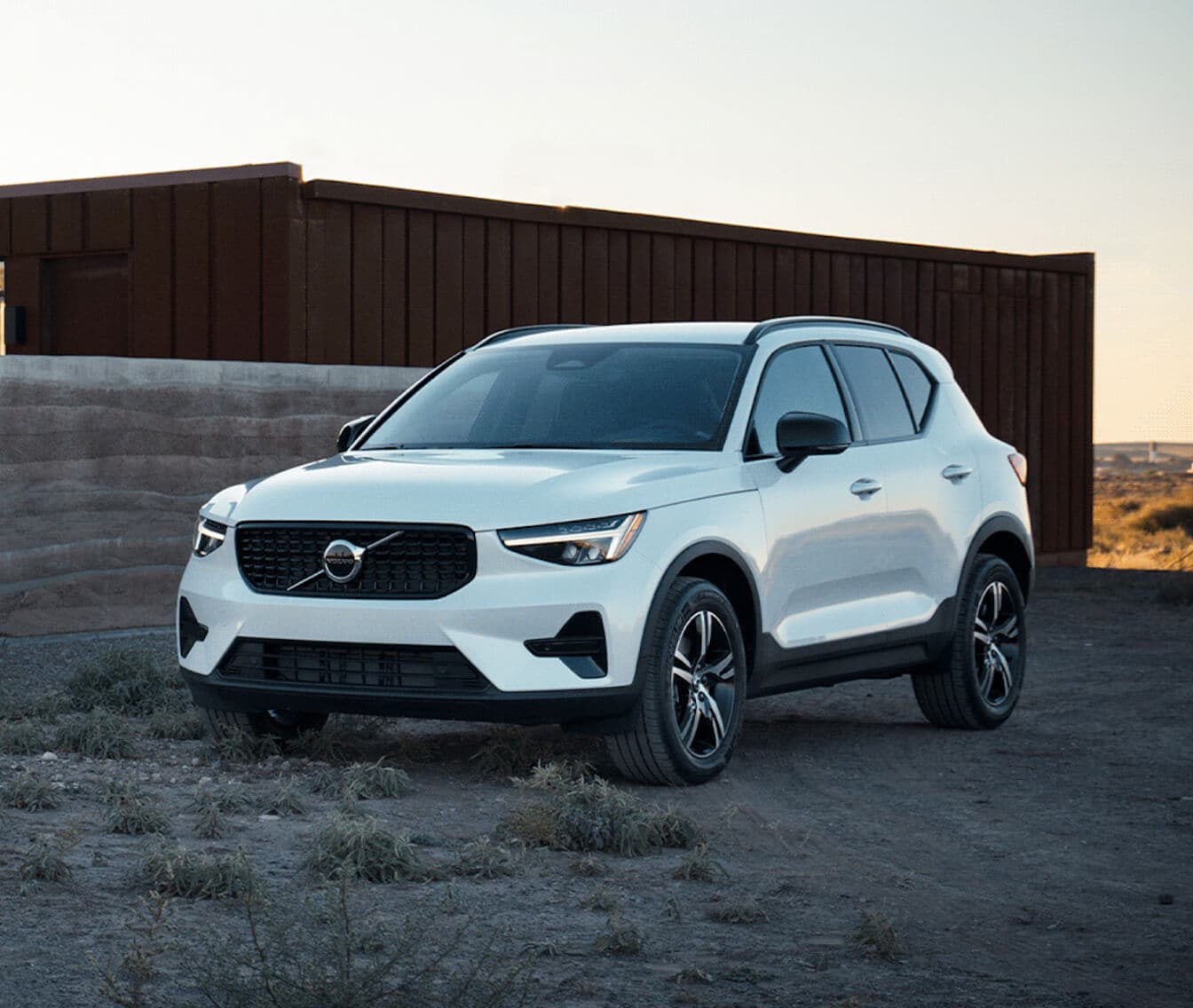 Volvo XC40 Specs