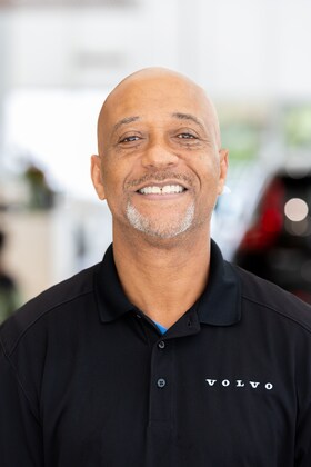 Staff member Darrell Blake from ID_443c5d