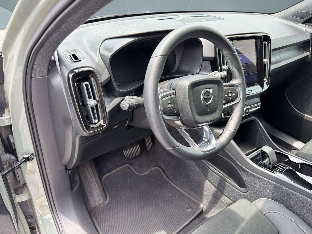 Certified 2023 Volvo C40 Recharge Pure Electric Ultimate SUV