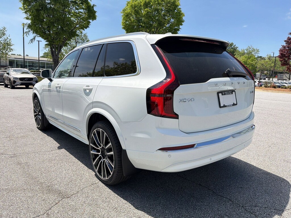New 2026 Volvo XC90 B6 Plus 7-Seater SUV