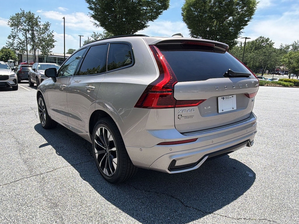 New 2026 Volvo XC60 plug-in hybrid T8 Ultra SUV