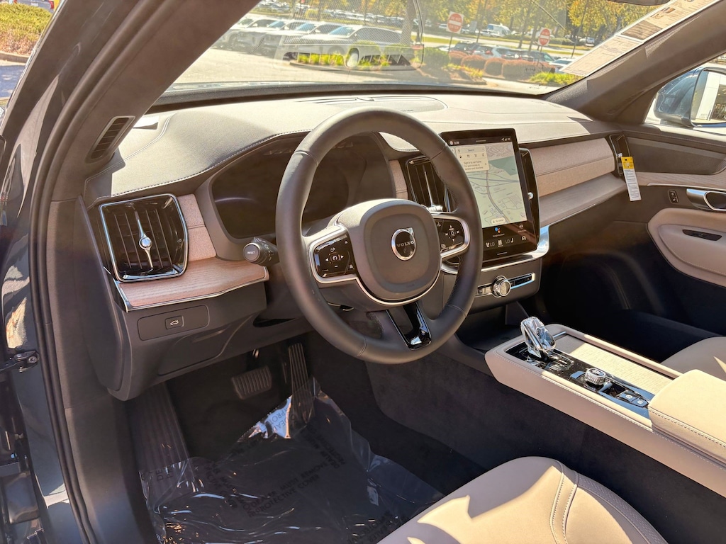 New 2026 Volvo XC90 B6 Plus 7 Passenger SUV