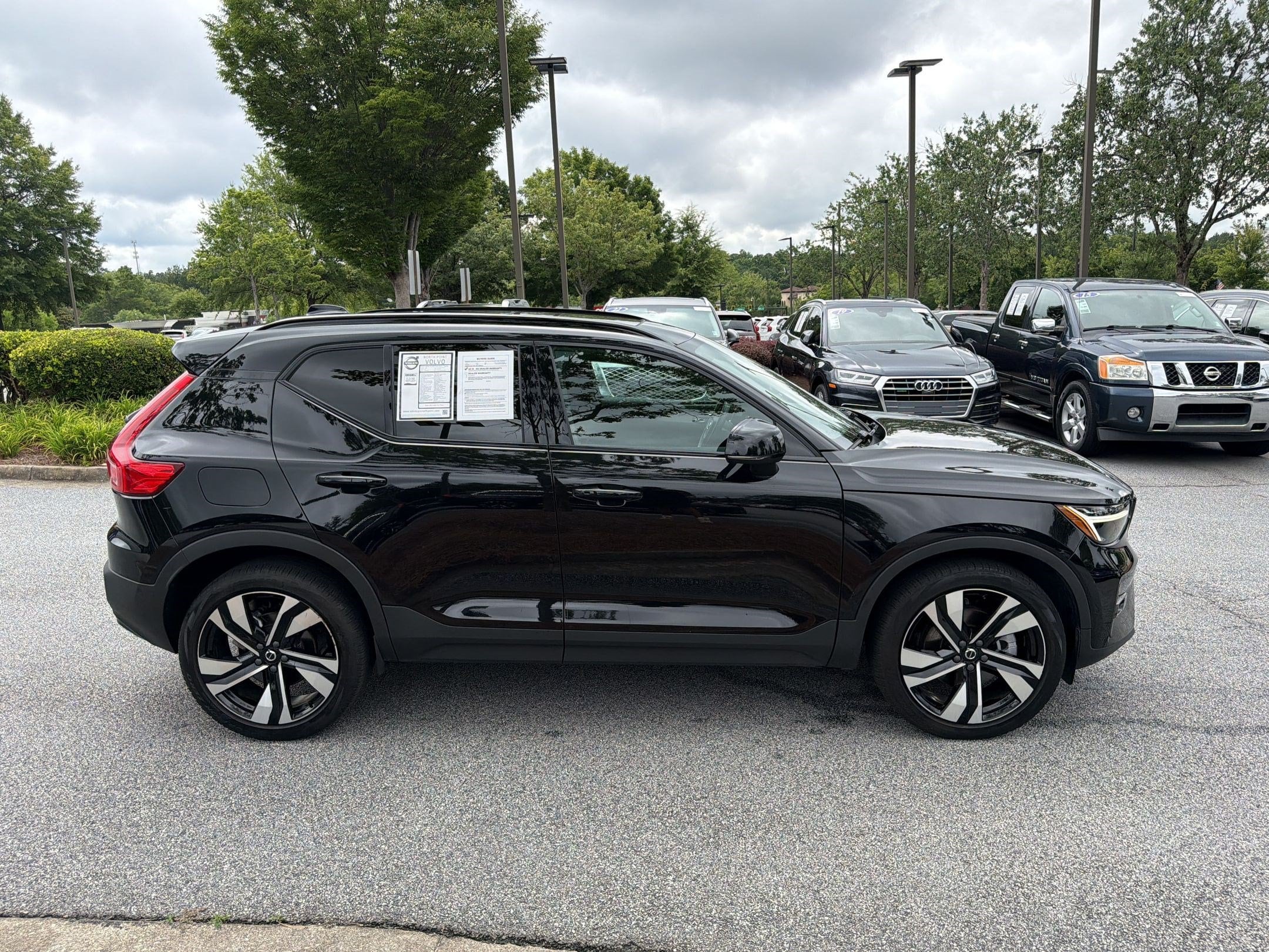 XC40 B5 Plus SUV