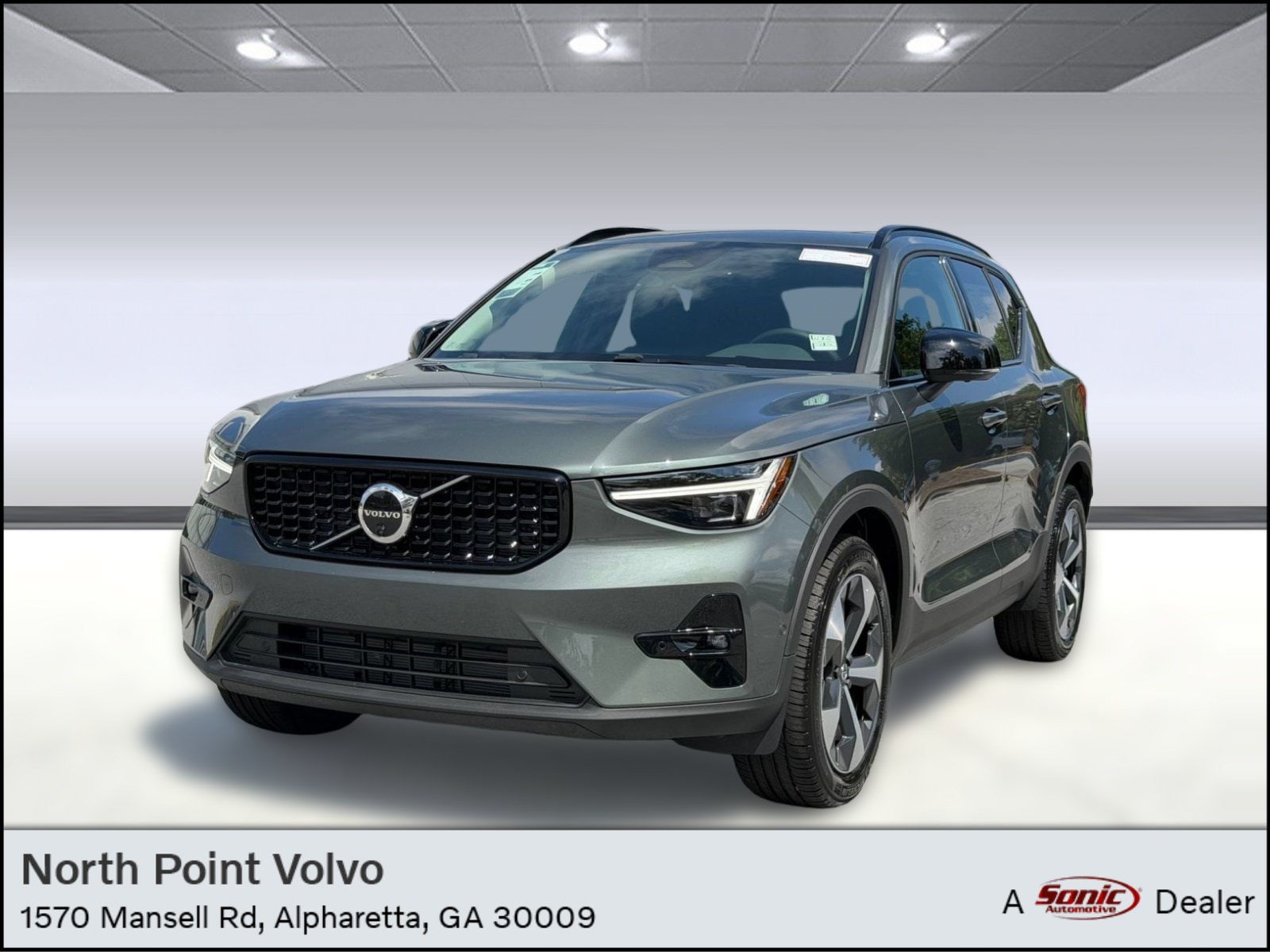 2026 Volvo XC40 B5 Plus SUV