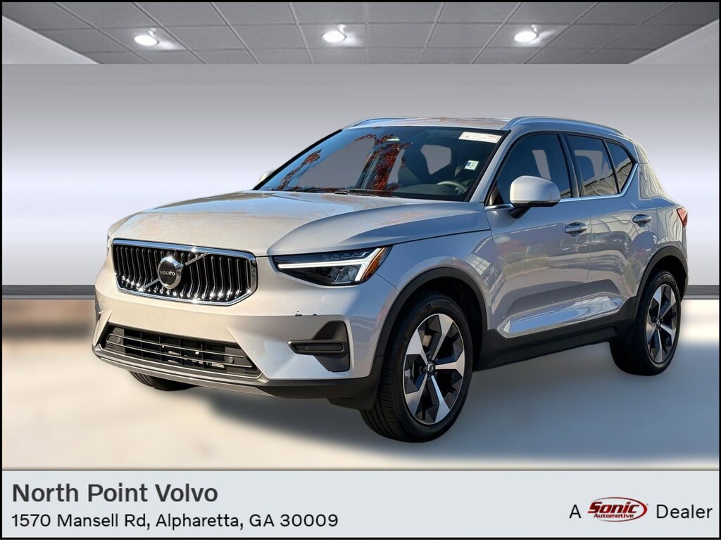 Certified 2024 Volvo XC40 B5 Core B5 AWD Core Bright Theme