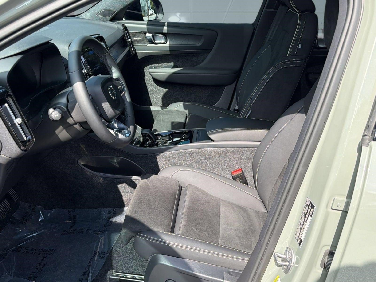 C40 Recharge Pure Electric Ultimate SUV
