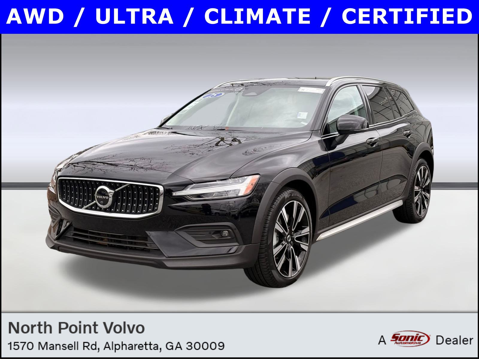 2025 Volvo V60 Cross Country Ultra's photo