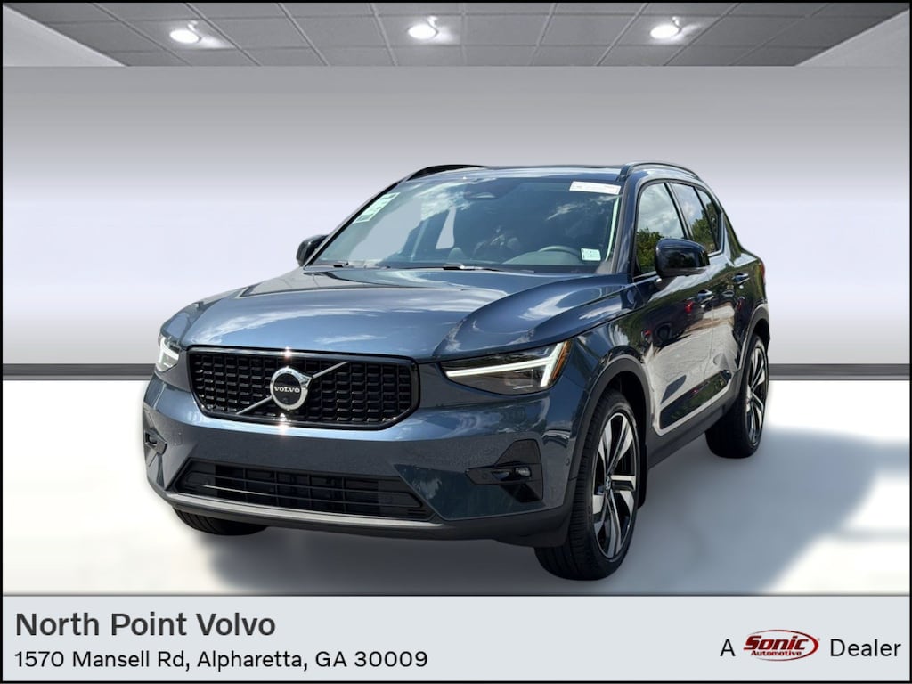 New 2026 Volvo XC40 B5 Ultra SUV